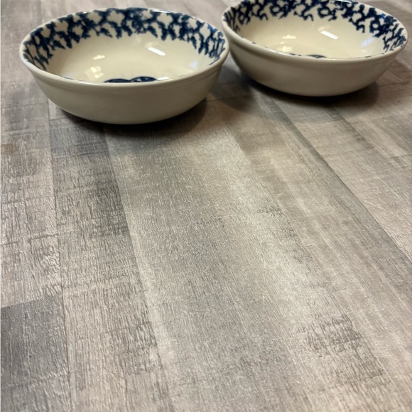 Set of Two Folk Craft Heart Bowls By Tienshan - Picture 2 of 5